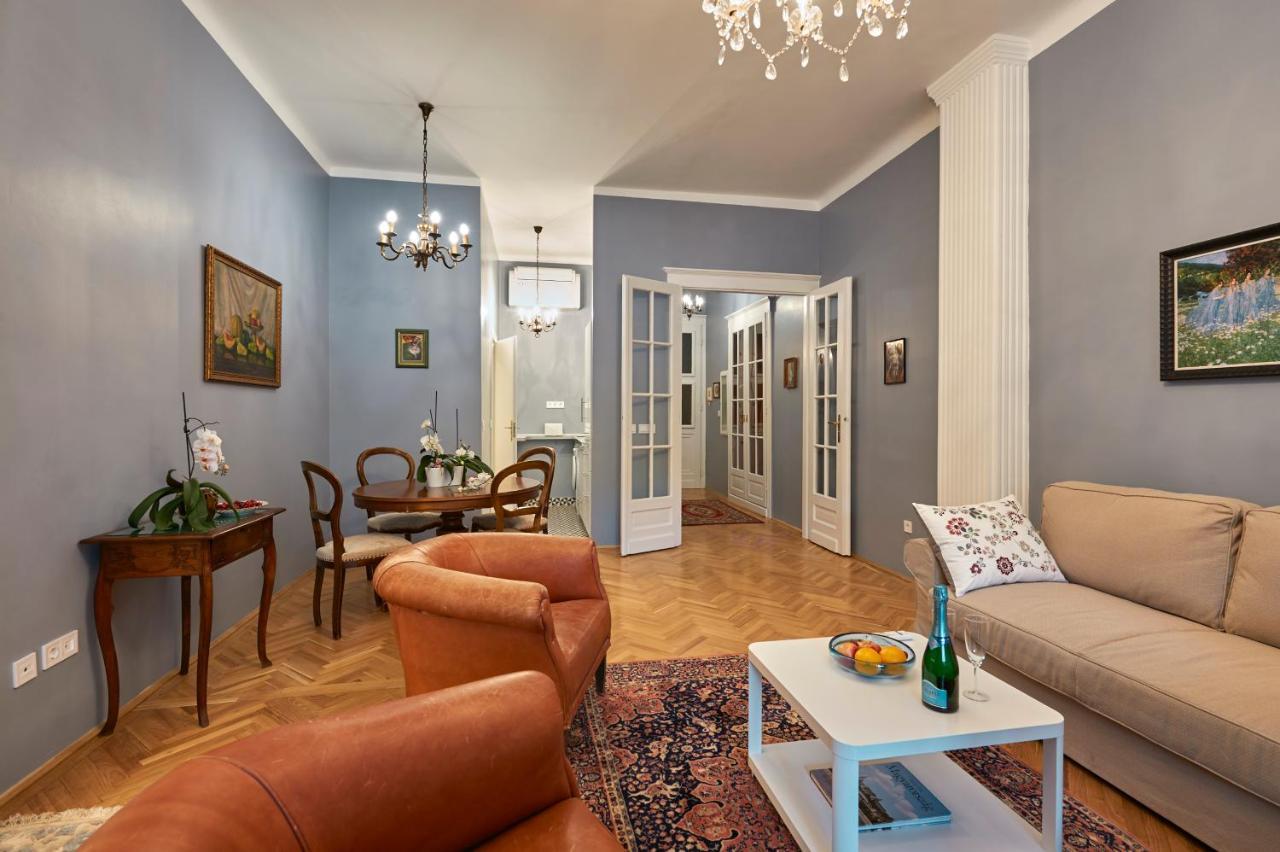 Schieszl Apartments 2 บูดาเปสต์ ภายนอก รูปภาพ