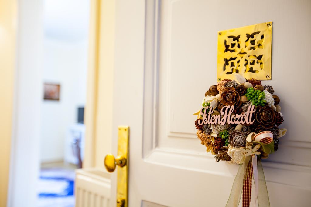 Schieszl Apartments 2 บูดาเปสต์ ภายนอก รูปภาพ